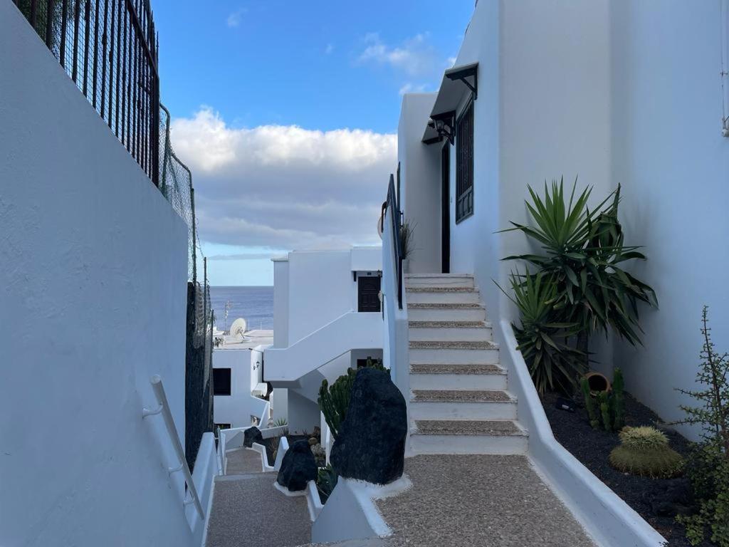 The White Dragos With Ocean View - Ac - Private Pool Apartment Tias Exterior photo